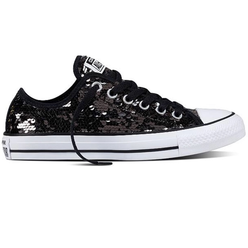 New Converse All Star Low Tops (size 9.5)